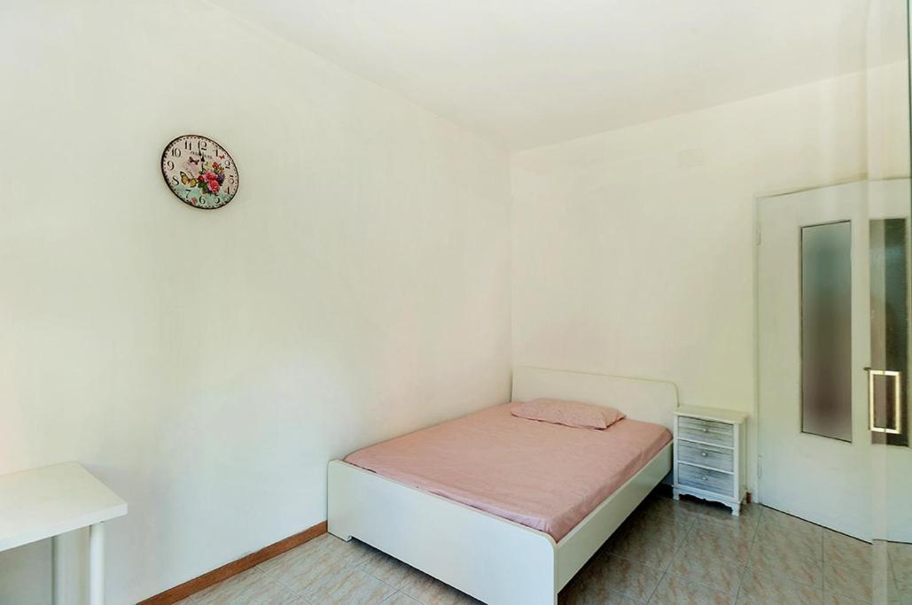 Private Room For Girls Bologna Eksteriør bilde